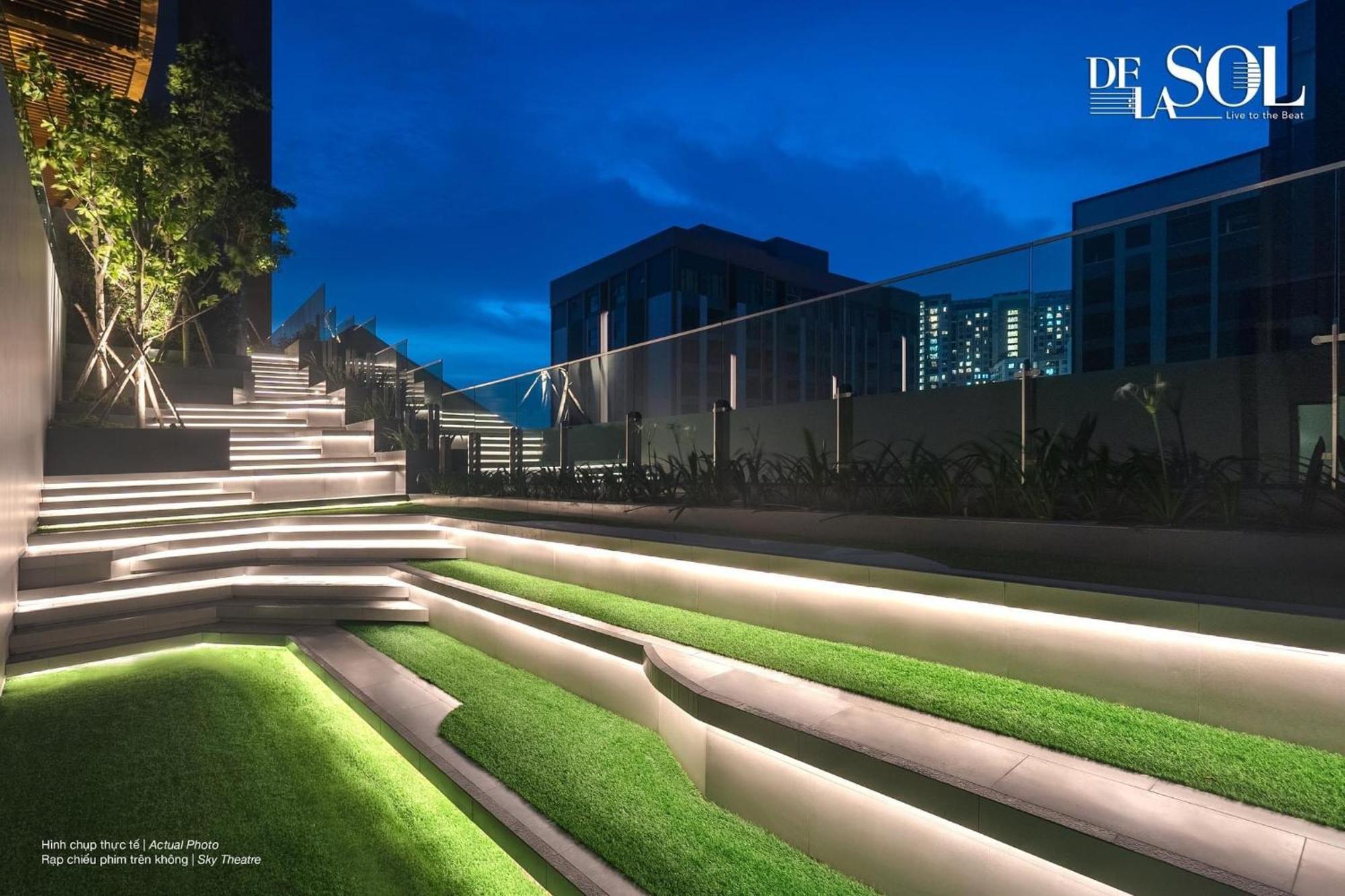 Luxury Delasol Studio- Free Infinity Pool- Near District 1- T-housing Căn hộ TP. Hồ Chí Minh