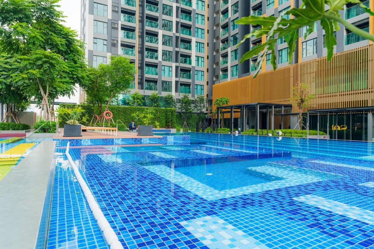 Luxury Delasol Studio- Free Infinity Pool- Near District 1- T-housing * TP. Hồ Chí Minh
