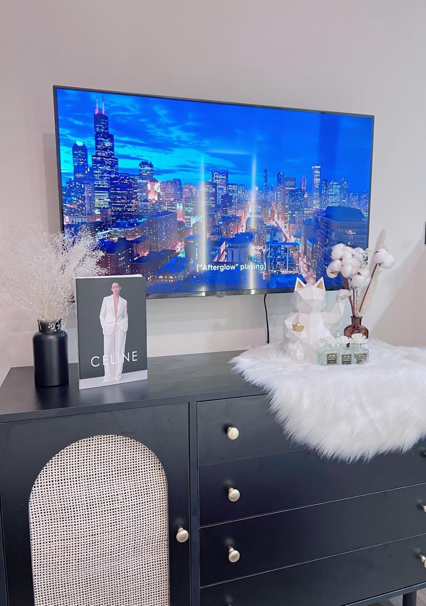 Luxury Delasol Studio- Free Infinity Pool- Near District 1- T-housing Apartment *